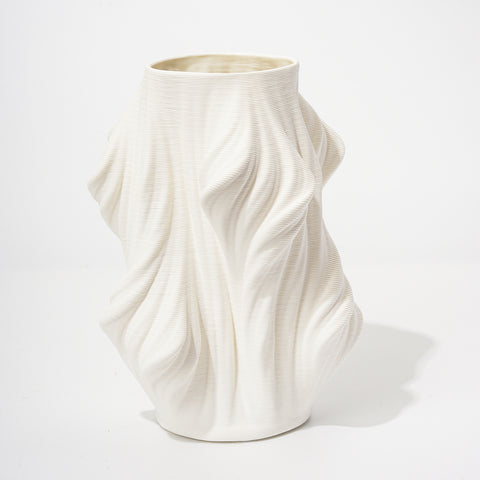 White Ceramic Table Vase - HYPEINDAHOUSE