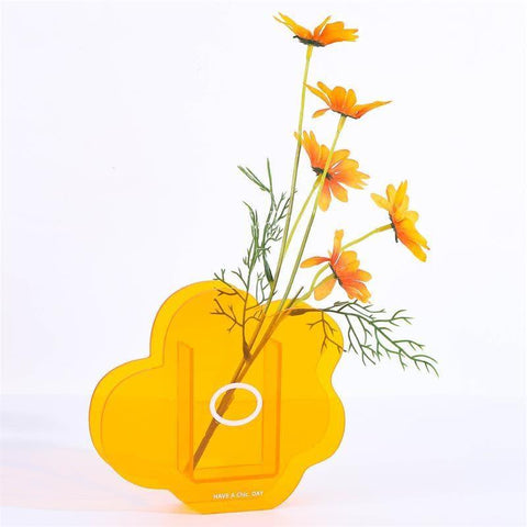 Flower Shaped Acrylic Decor Vase - HYPEINDAHOUSE